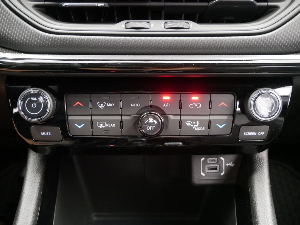 New 2026 Jeep Compass Latitude AWD/4WD image 27