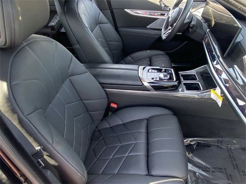Certified 2024 BMW i7 M70 w/ Executive Package image 12