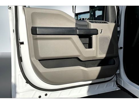 Used 2022 Ford F350 XL w/ Power Equipment Group image 20