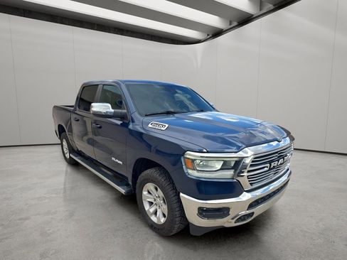 Used 2023 RAM 1500 Laramie AWD/4WD image 7