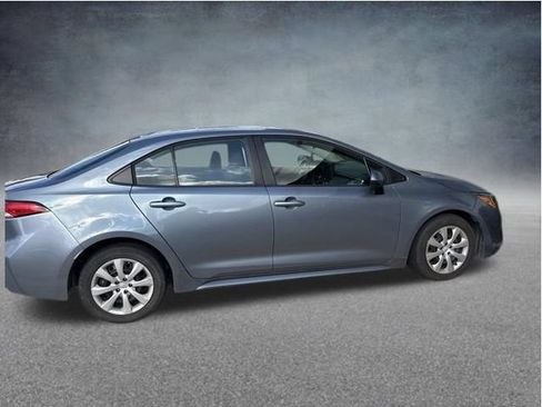 Used 2023 Toyota Corolla LE FWD image 9