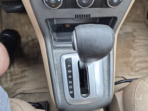 Used 2008 Saturn Vue XE FWD image 21