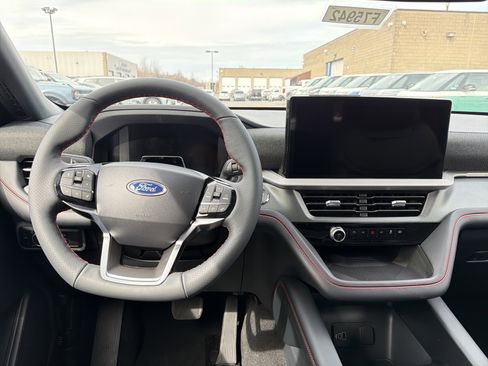 New 2026 Ford Explorer ST-Line AWD/4WD image 13