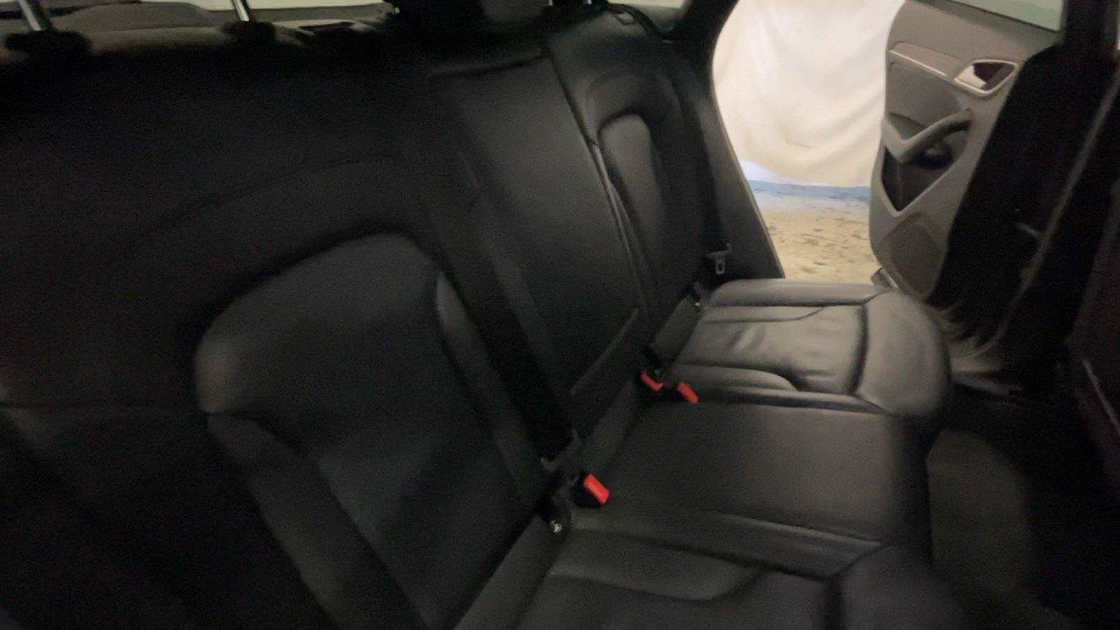 Used 2018 Audi Q3 2.0T Premium w/ Convenience Package AWD/4WD image 28
