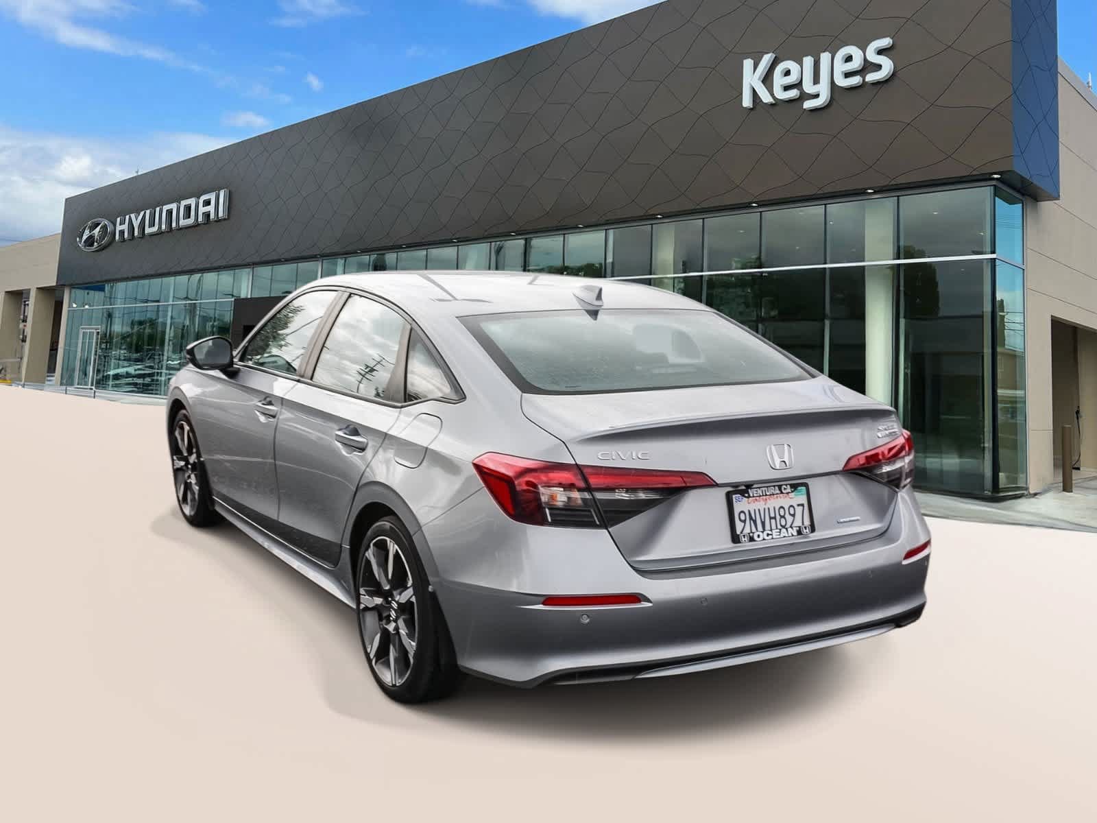 Used 2025 Honda Civic Sport Touring image 7
