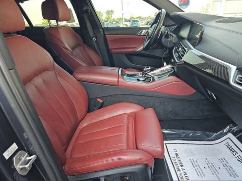 Used 2021 BMW X6 M50i w/ Premium Package AWD/4WD image 12