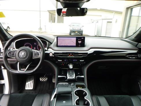 Used 2022 Acura MDX Type S image 13