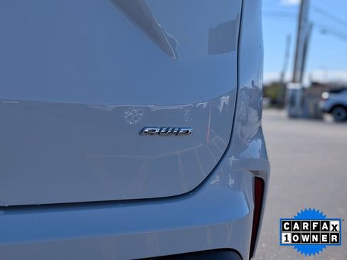 Used 2023 Ford Edge SE AWD/4WD image 12