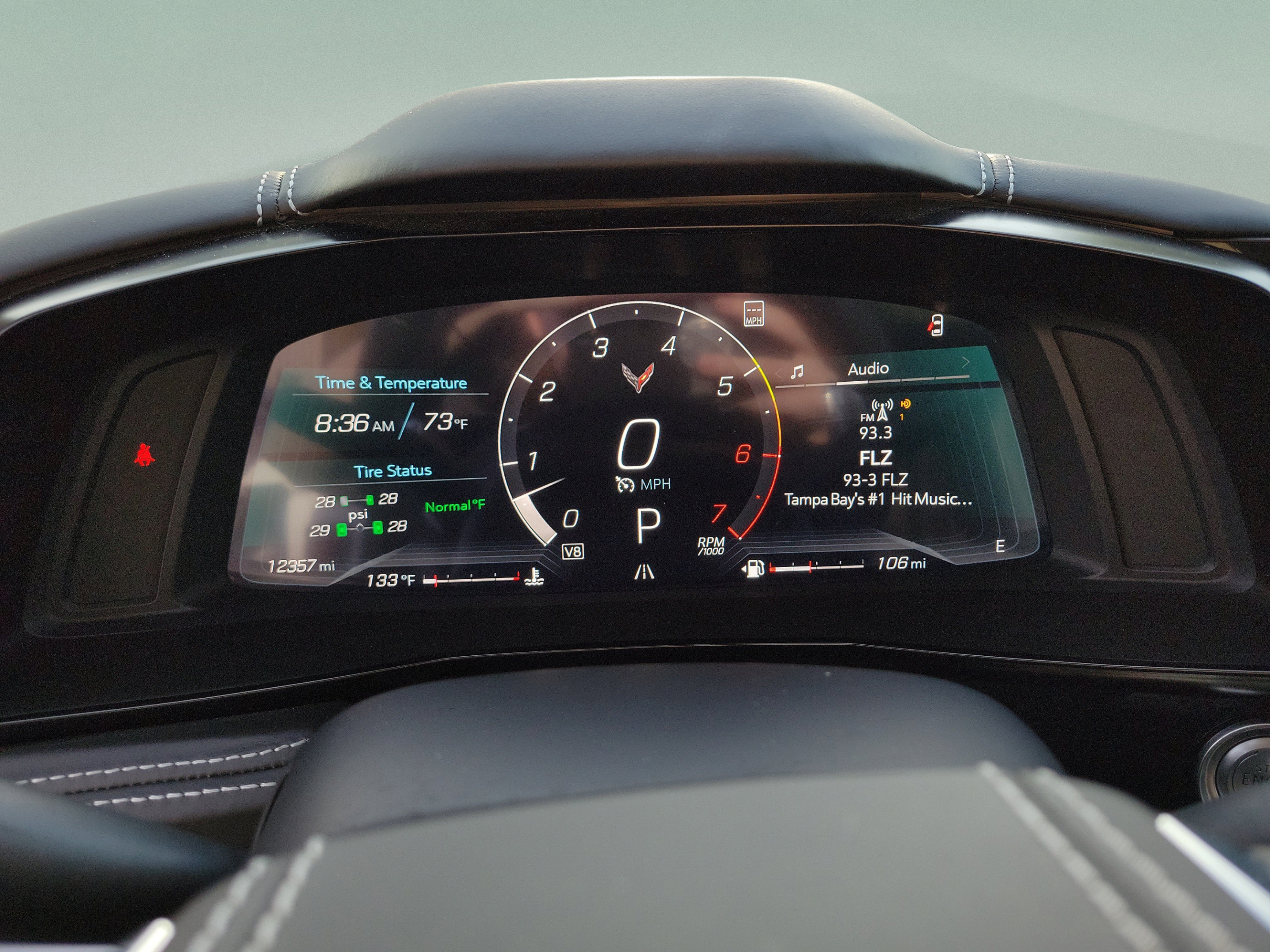 Used 2023 Chevrolet Corvette Stingray Premium Conv w/ Z51 Performance Package RWD image 23