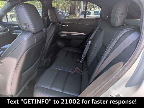 Used 2025 Cadillac XT4 Premium Luxury FWD image 18