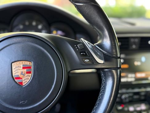 Used 2016 Porsche 911 Carrera RWD image 24