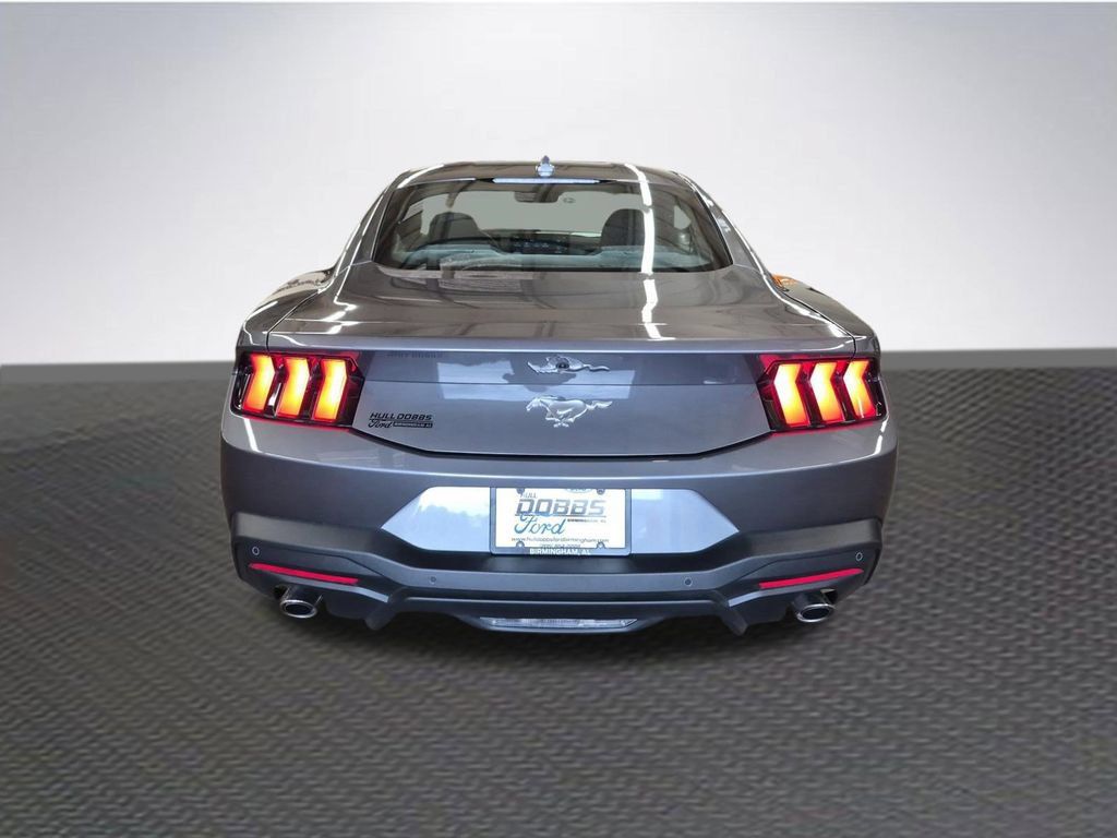 Used 2025 Ford Mustang Coupe w/ Wheel & Stripe Package RWD image 5