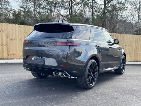 New 2025 Land Rover Range Rover Sport Dynamic SE image 8