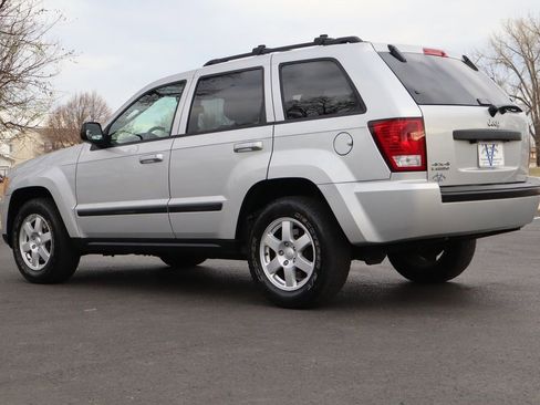 Used 2009 Jeep Grand Cherokee Laredo image 7