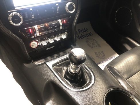 Used 2017 Ford Mustang GT Premium w/ Equipment Group 401A image 25