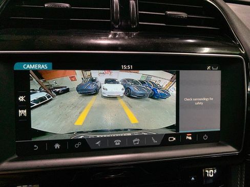 Used 2020 Jaguar F-PACE Checkered Flag image 42