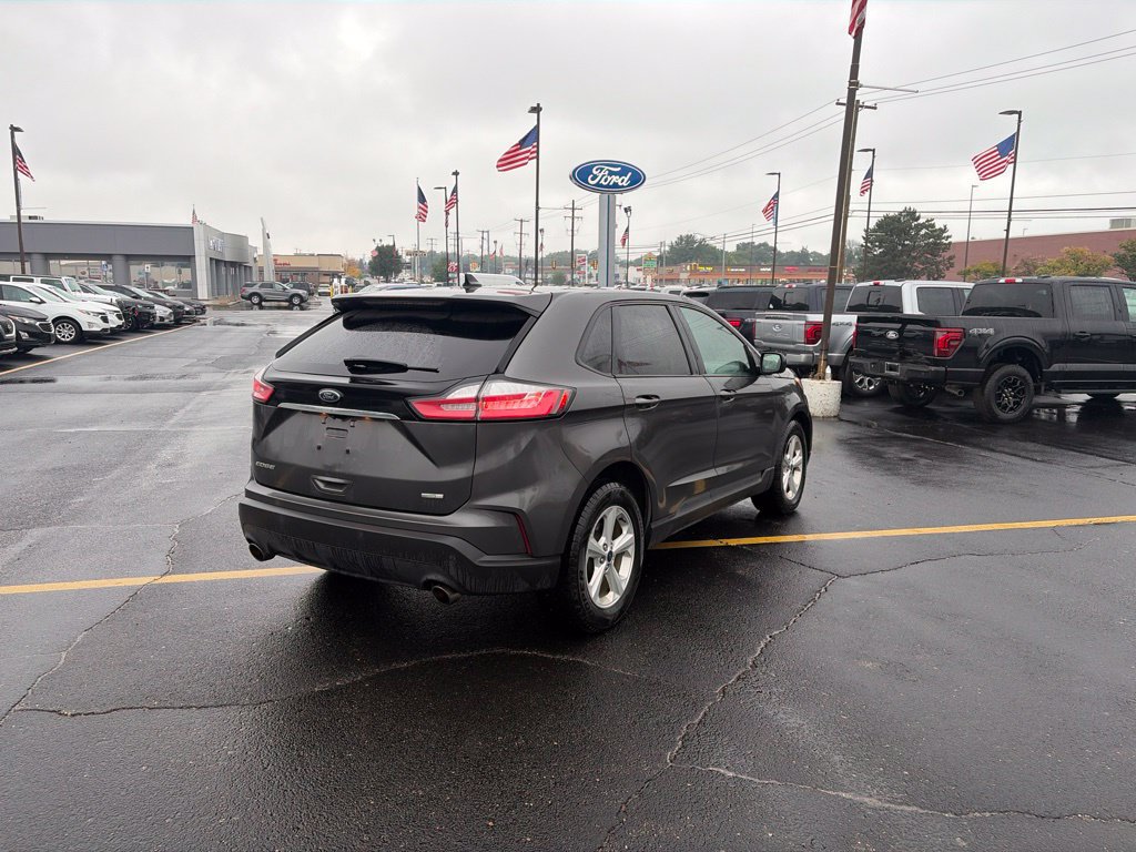 Used 2020 Ford Edge SE w/ Cargo Accessory Package AWD/4WD image 7