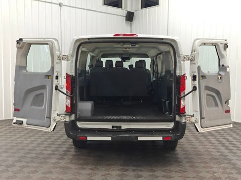 Used 2016 Ford Transit 150 XL image 26