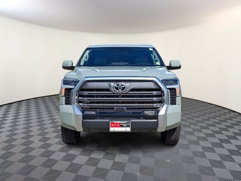 Used 2024 Toyota Tundra Limited AWD/4WD image 3
