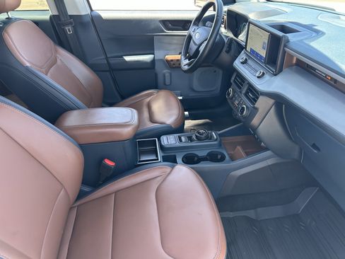 Used 2024 Ford Maverick Lariat FWD image 11