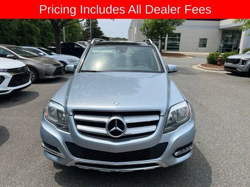 Used 2015 Mercedes-Benz GLK 350 4MATIC image 2