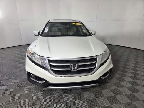 Used 2015 Honda Crosstour EX-L image 3