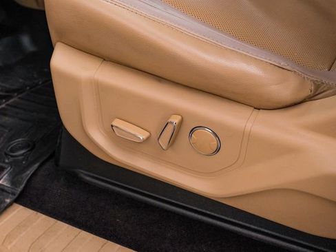 Used 2016 Ford F150 Lariat w/ Equipment Group 502A Luxury image 31