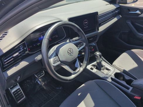 Used 2025 Volkswagen Jetta Sport FWD image 15