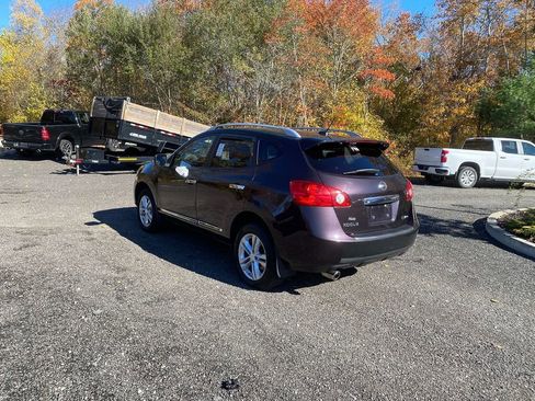 Used 2013 Nissan Rogue SV w/ Premium Pkg image 8