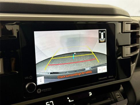 Used 2022 Toyota Tundra SR5 w/ SR5 Convenience Package image 22