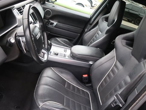 Used 2016 Land Rover Range Rover Sport SVR image 17