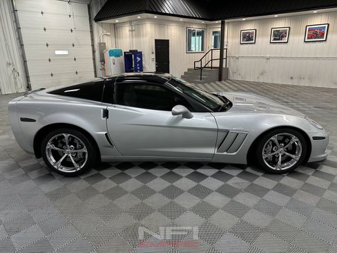 Used 2012 Chevrolet Corvette Grand Sport w/ 3LT Preferred Equipment Group RWD image 7