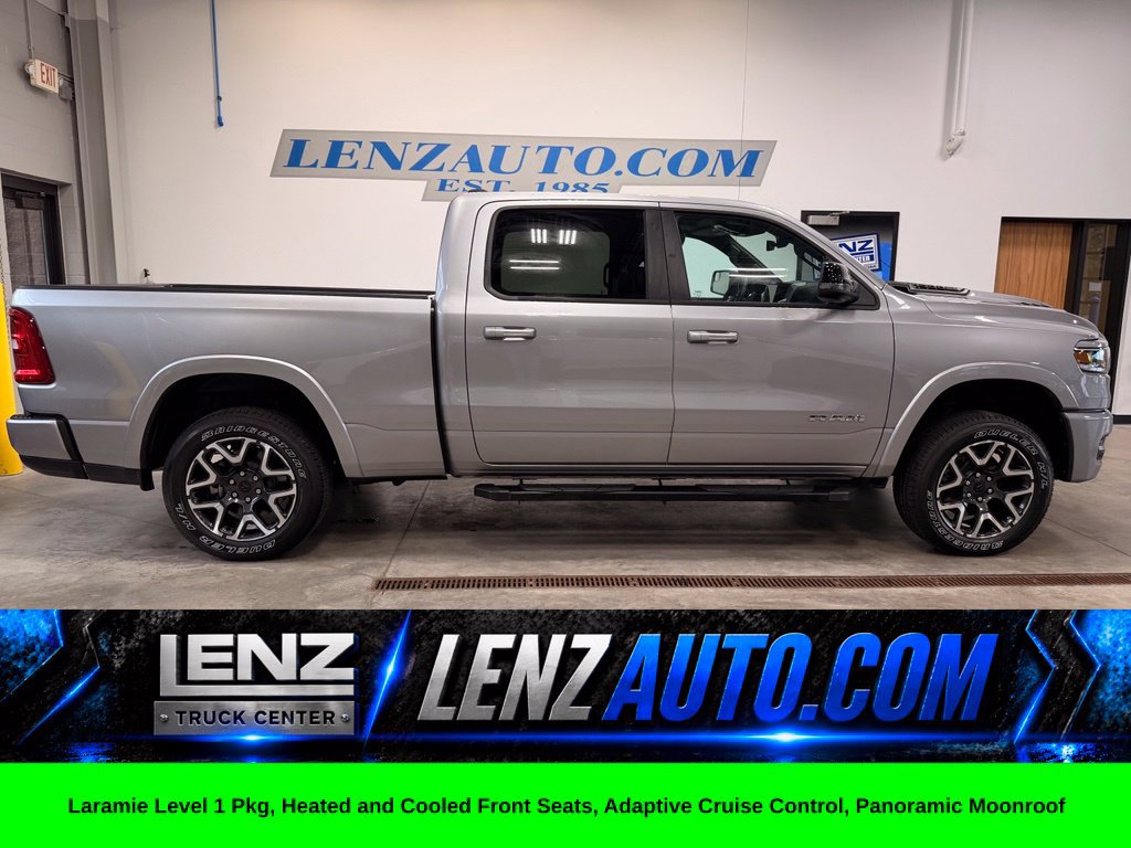 Used 2025 RAM 1500 Laramie w/ Sport Appearance Package AWD/4WD 360° Tour