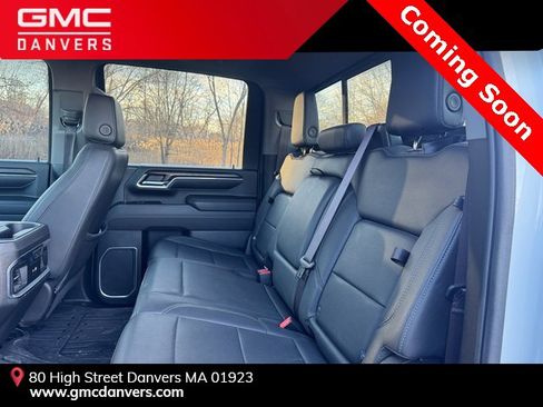 Used 2024 GMC Sierra 2500 SLT w/ SLT Premium Package image 7