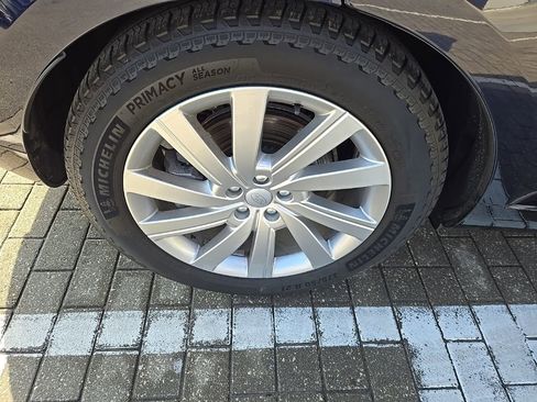 Certified 2023 Land Rover Range Rover SE image 12