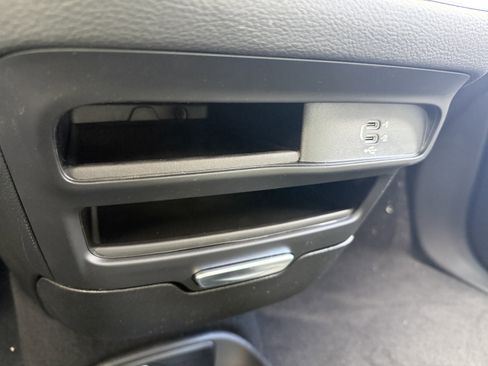 New 2026 Chrysler Pacifica Select image 47