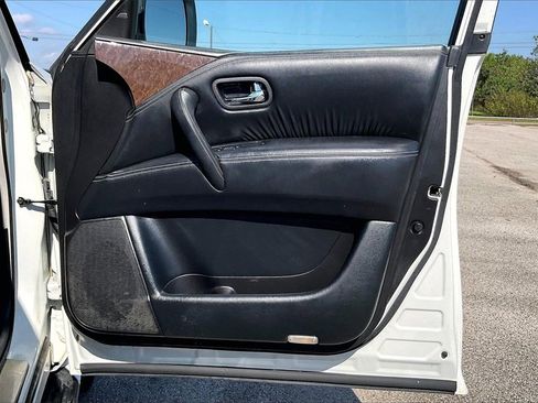 Used 2015 INFINITI QX80 Base w/ 22" Wheel Package image 29