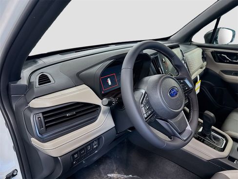 New 2025 Subaru Forester Limited image 5