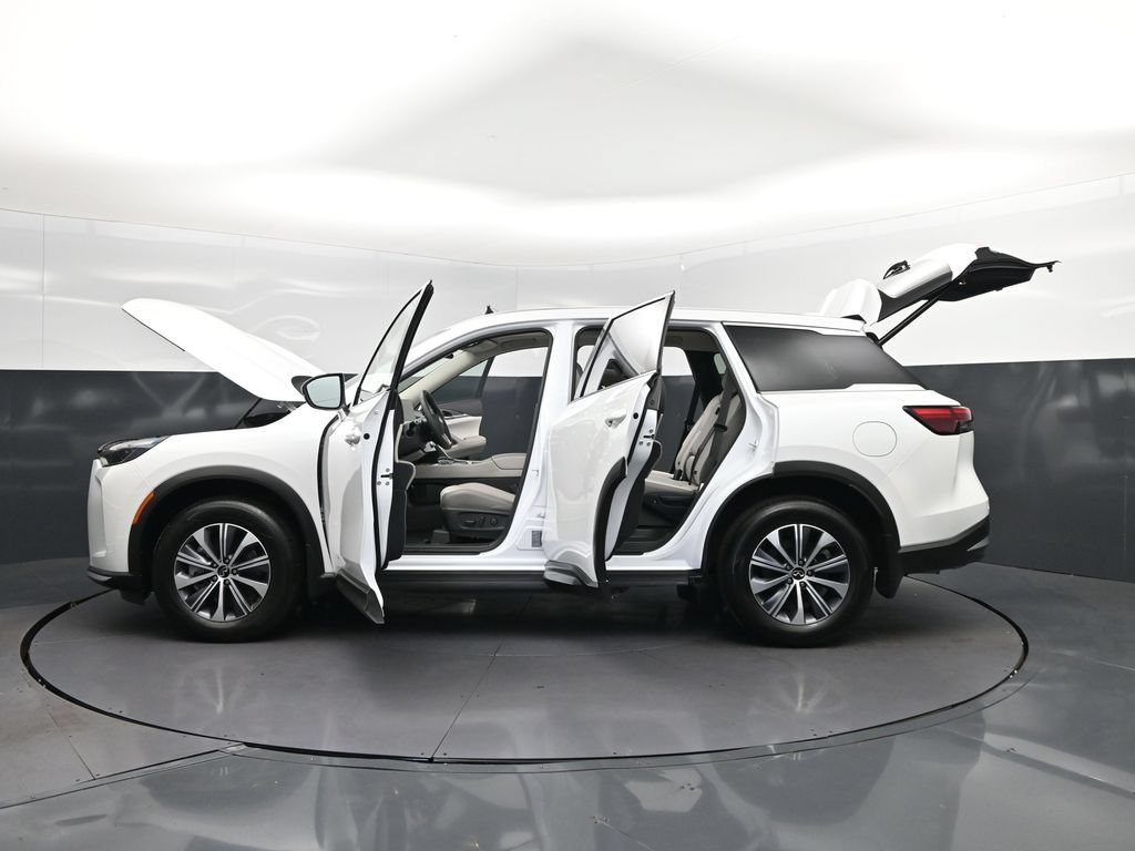 Used 2026 INFINITI QX60 Pure w/ Cargo Package FWD image 47