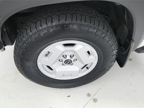 Used 2024 Nissan Frontier SV w/ Hardbody Edition AWD/4WD image 28