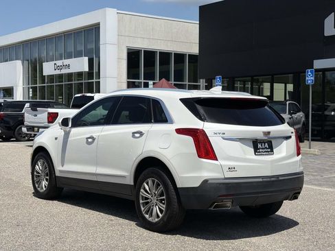 Used 2017 Cadillac XT5 Luxury w/ Driver Awareness Package FWD image 32