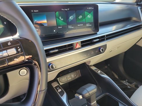 Certified 2026 Kia Sorento S FWD image 24