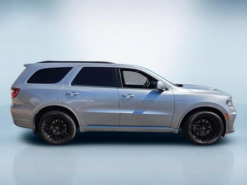 Used 2021 Dodge Durango R/T w/ Technology Group AWD/4WD image 3