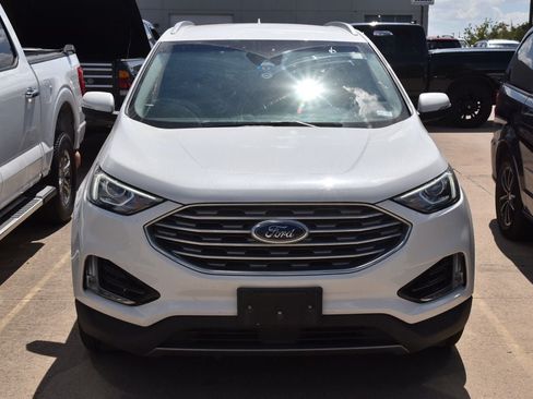 Used 2020 Ford Edge SEL w/ Convenience Package FWD image 3