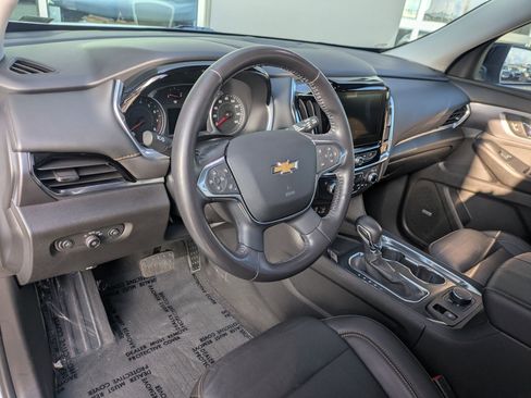 Used 2021 Chevrolet Traverse Premier w/ Redline Edition image 13