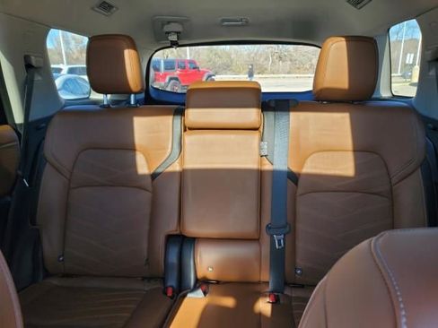 Used 2023 Nissan Pathfinder Platinum w/ Cargo Package image 12