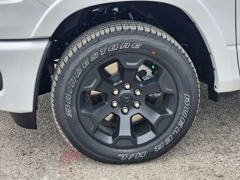 New 2026 RAM 1500 Lone Star AWD/4WD image 8
