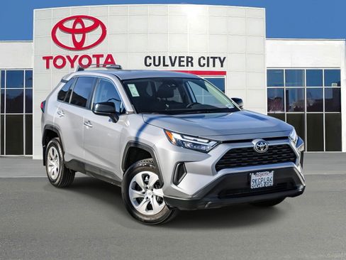 Certified 2024 Toyota RAV4 LE image 1