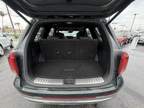 Used 2023 Hyundai Palisade Calligraphy FWD image 14
