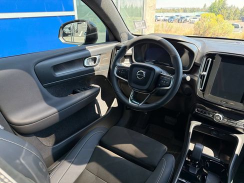 Used 2023 Volvo C40 P8 Recharge Ultimate w/ Protection Package Premier AWD/4WD image 12